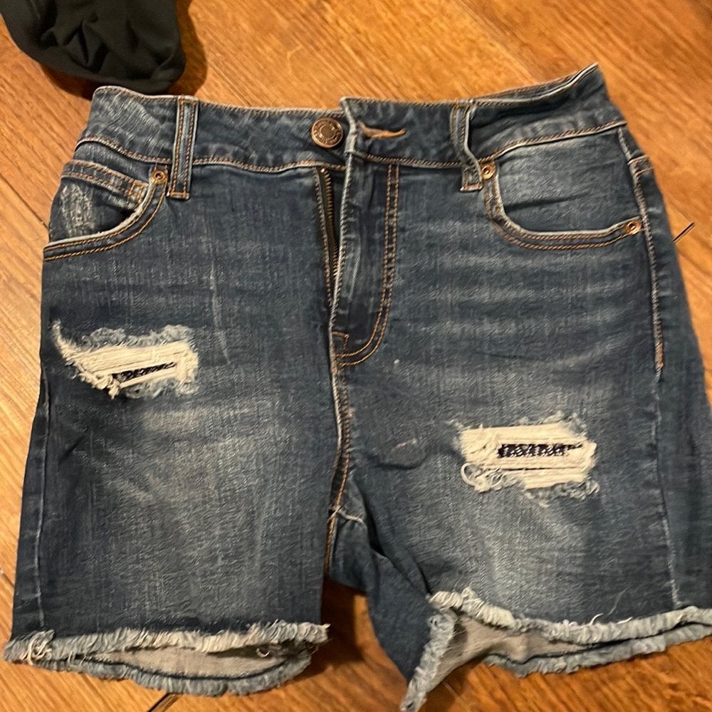 Maurice’s blue Jean shorts